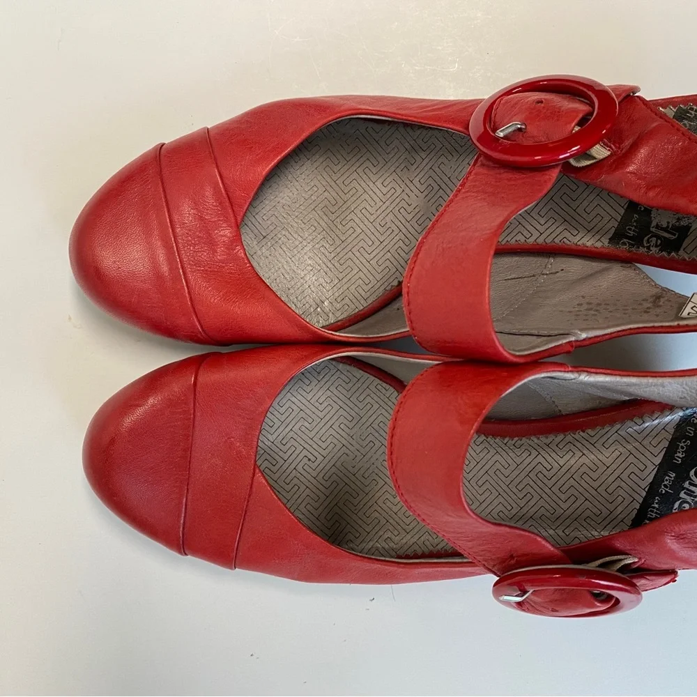 Wonders Mary Jane Heels, Red Leather - Picture 4 of 5